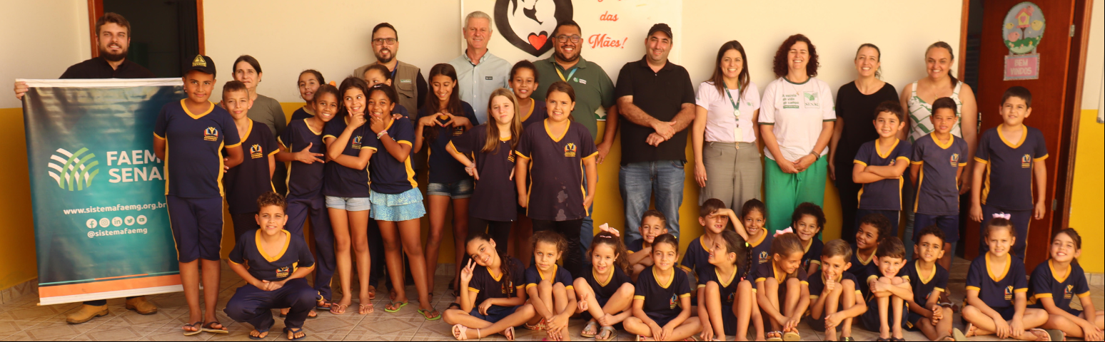 Destaque noticias CNA agro na escola