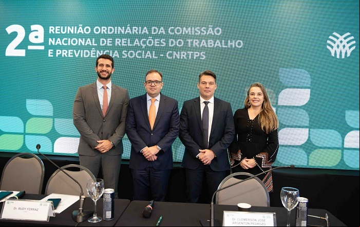 Rodrigo Hugueney, Rudy Ferraz (diretor jurídico da CNA), Clemerson Argenton Pedrozo e Carolina Melo
